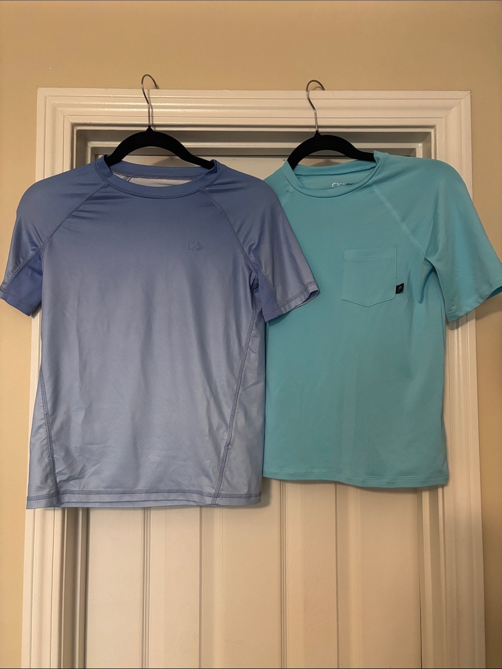 Carter's & Art Class Blue & Aqua Kids Swim Rashguards